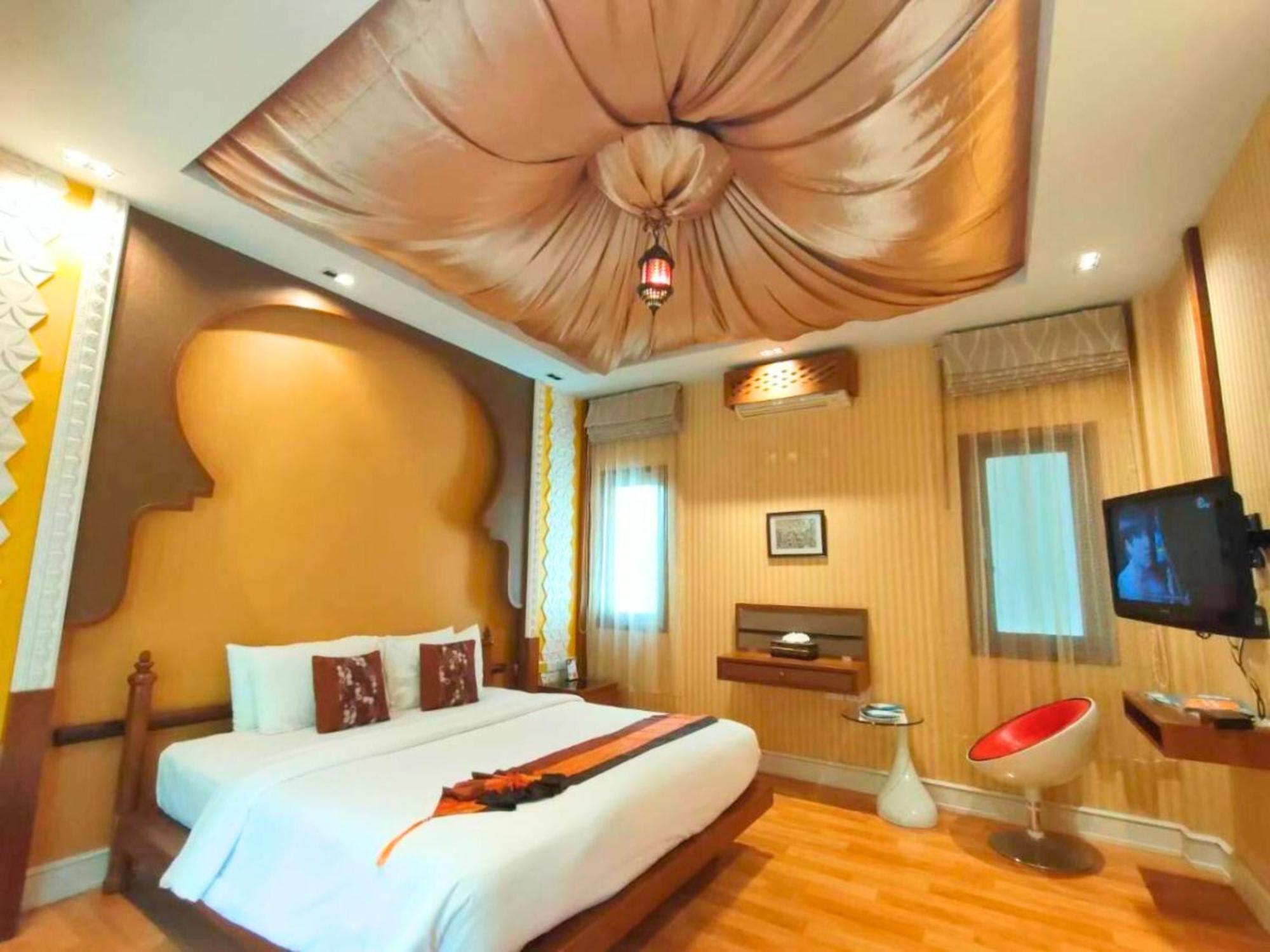 Vartika Resovilla Kuiburi Beach Resort and Villas Kui Buri Esterno foto