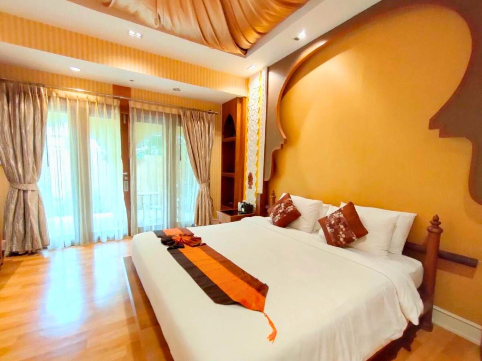 Vartika Resovilla Kuiburi Beach Resort and Villas Kui Buri Esterno foto