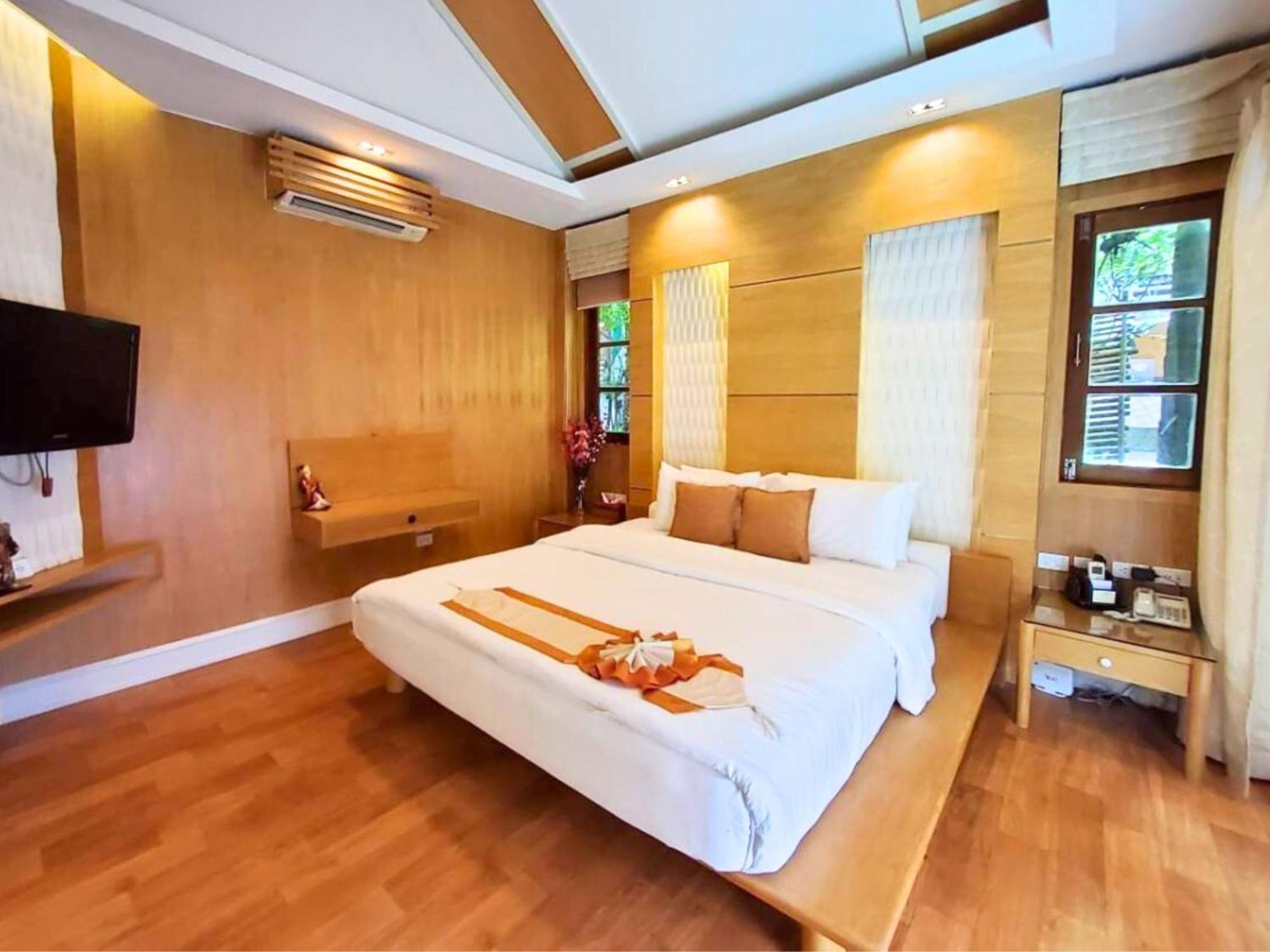 Vartika Resovilla Kuiburi Beach Resort and Villas Kui Buri Esterno foto