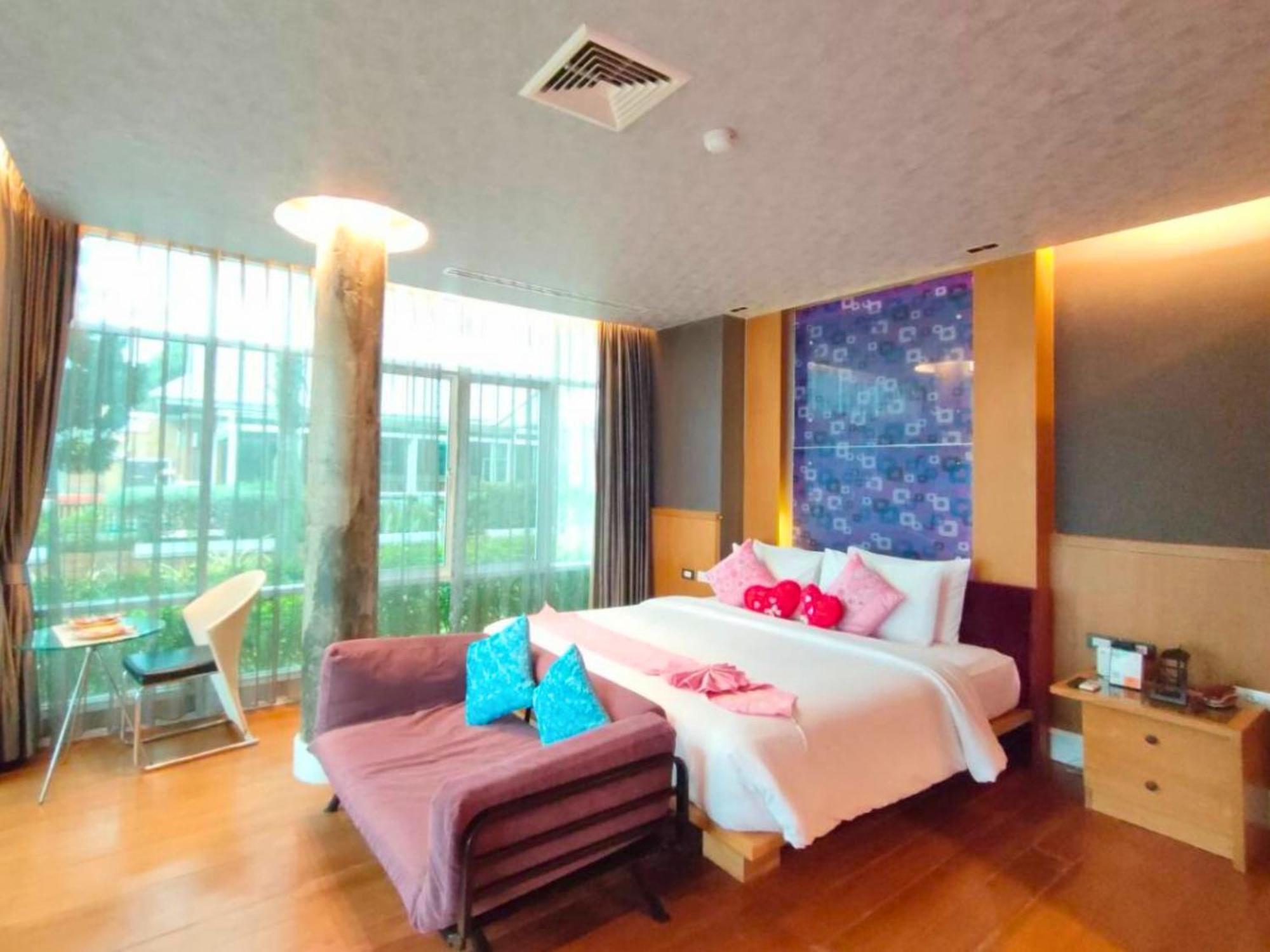 Vartika Resovilla Kuiburi Beach Resort and Villas Kui Buri Esterno foto