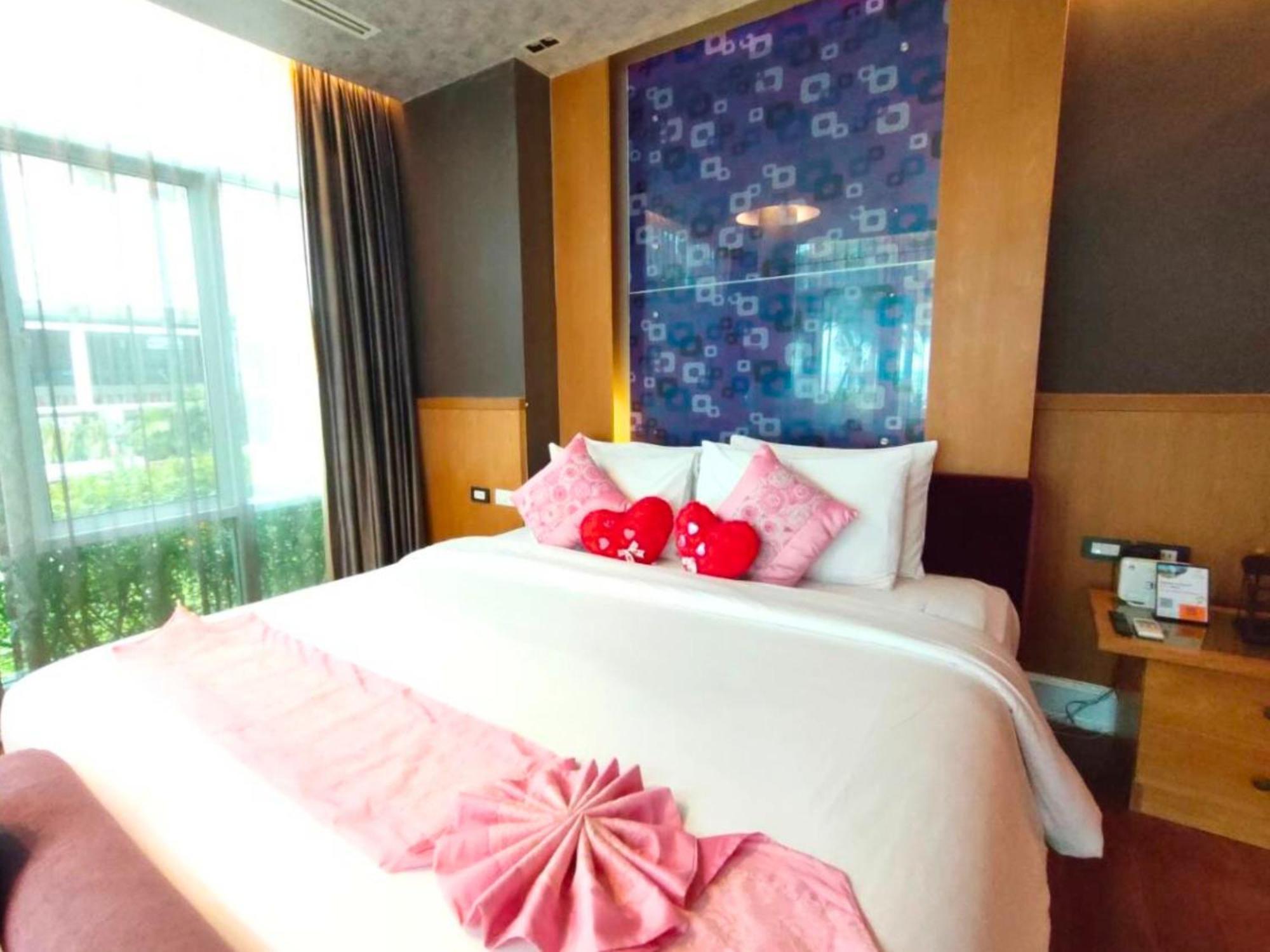 Vartika Resovilla Kuiburi Beach Resort and Villas Kui Buri Esterno foto